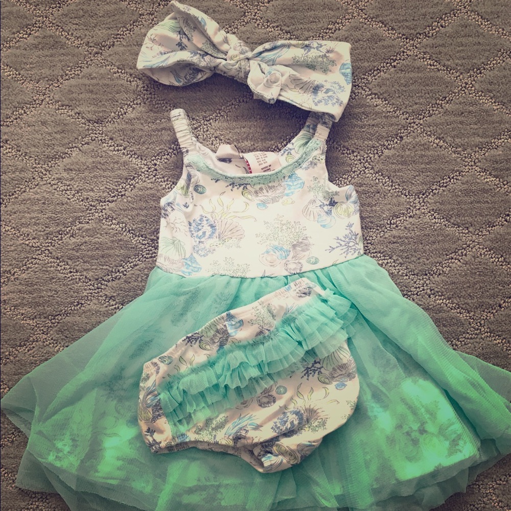 Catherine Malandrino baby dress set